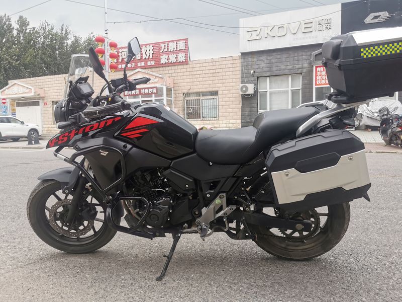 二手豪爵铃木DL250