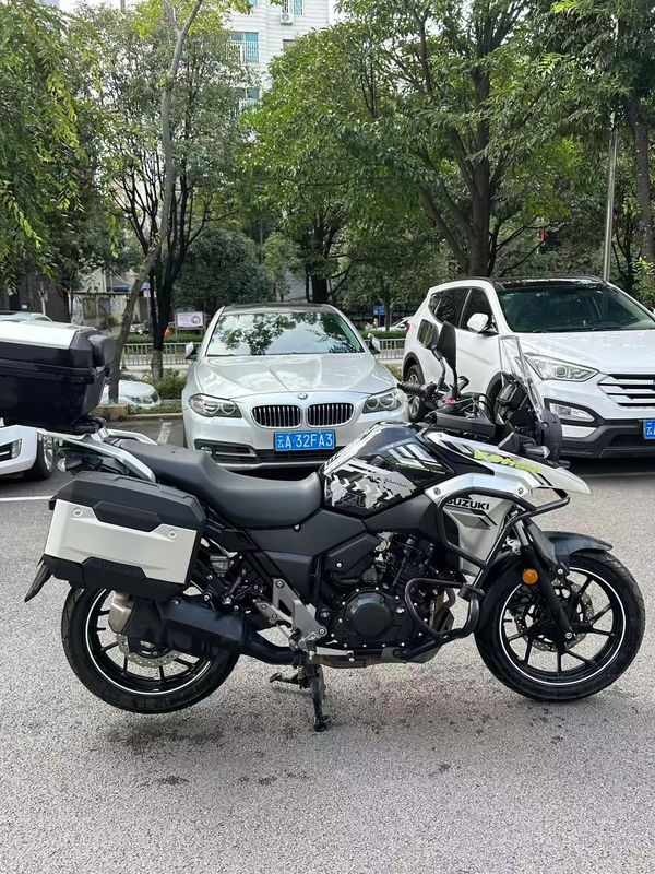 二手豪爵铃木DL250