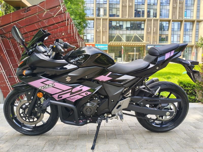 二手豪爵铃木GSX250R