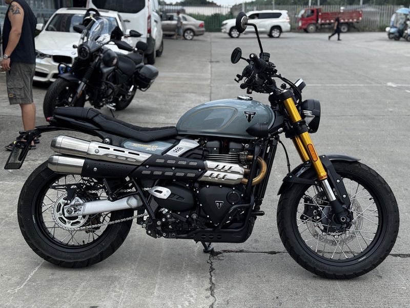 二手凯旋Scrambler 900
