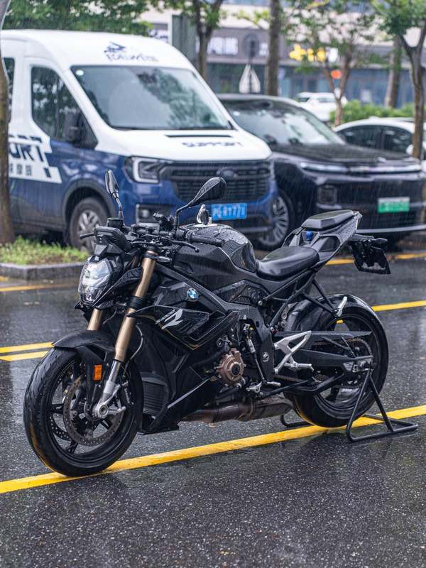 二手宝马S 1000 R