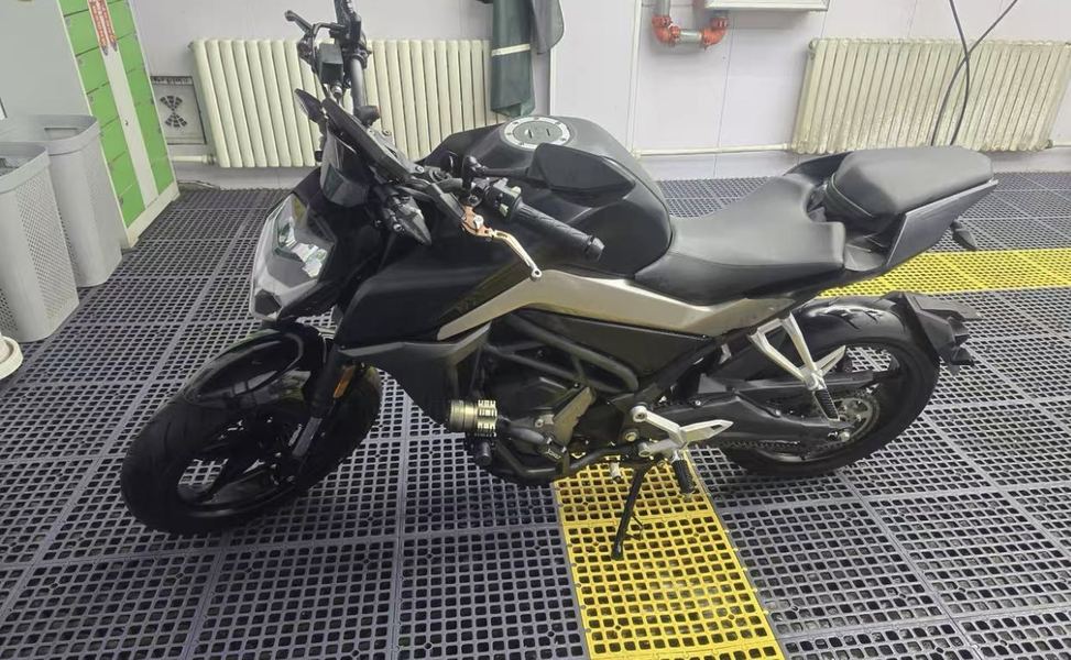 二手春风250NK