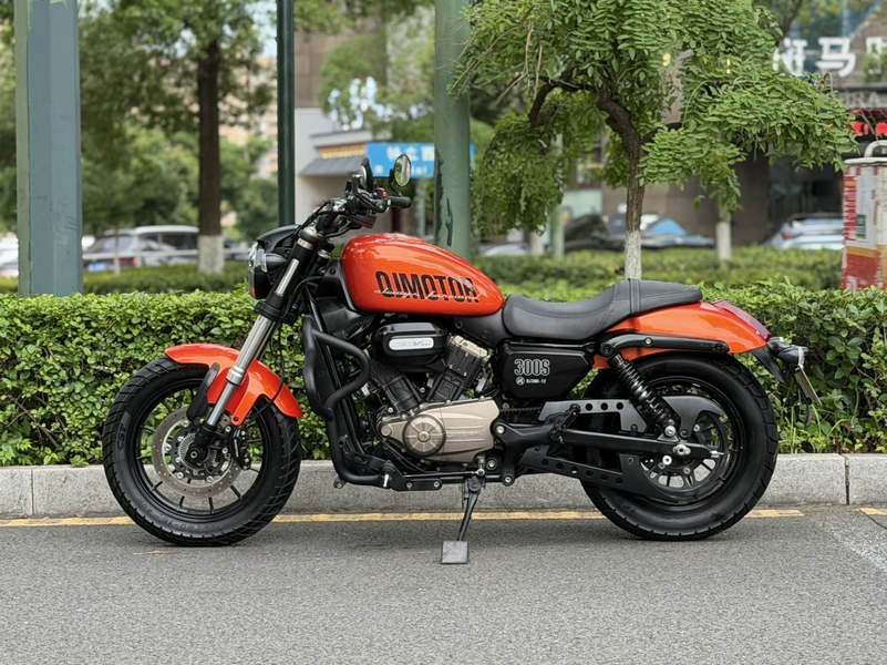 二手QJMOTOR闪300