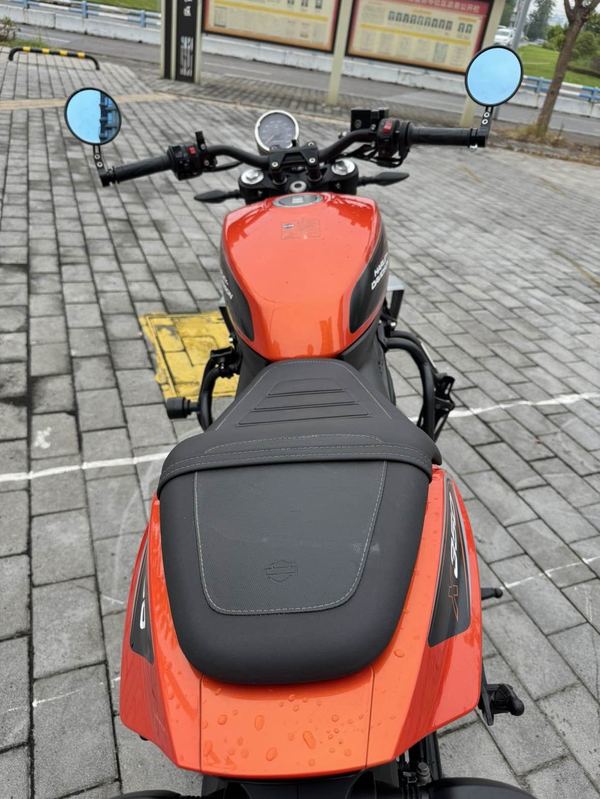 二手哈雷戴维森X 350
