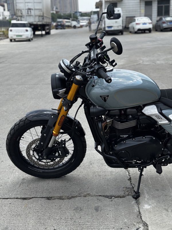 二手凯旋Scrambler 900