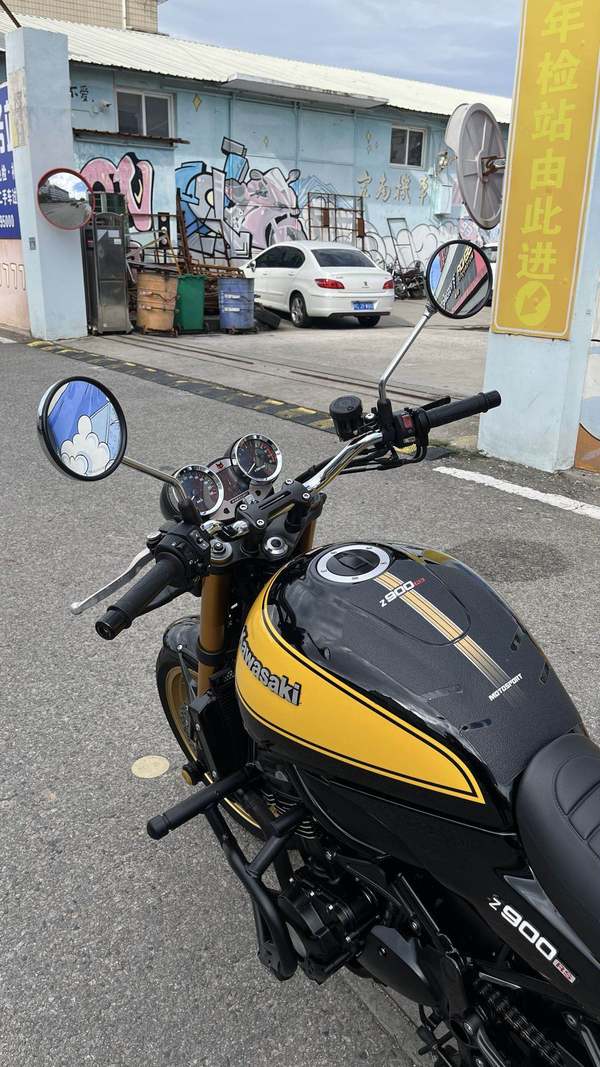 二手川崎Z900RS
