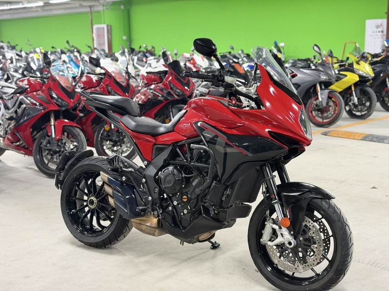 二手奥古斯塔Turismo Veloce 800