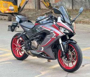 二手QJMOTOR赛400