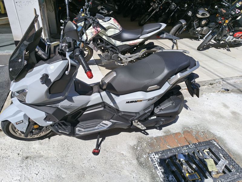 二手三阳哈士奇 Husky ADV150