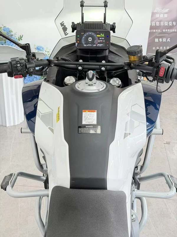 二手春风700MT