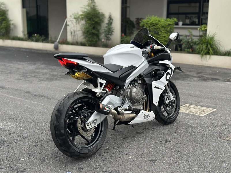 二手阿普利亚RS 660 