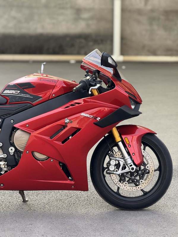 二手张雪机车820RR