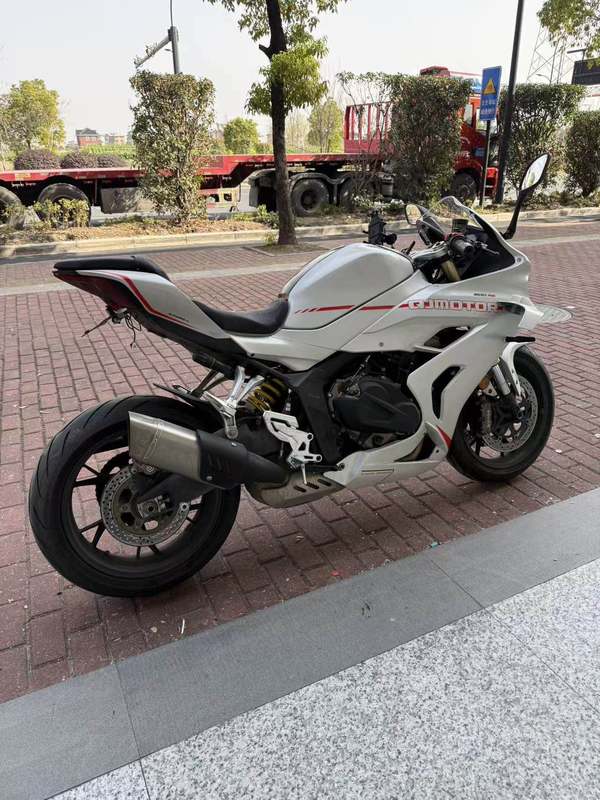 二手QJMOTOR赛600