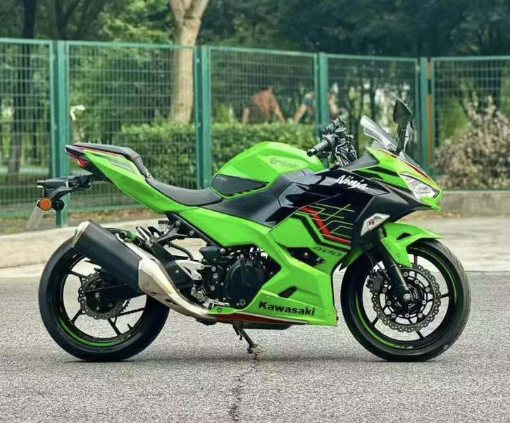 二手川崎Ninja 400