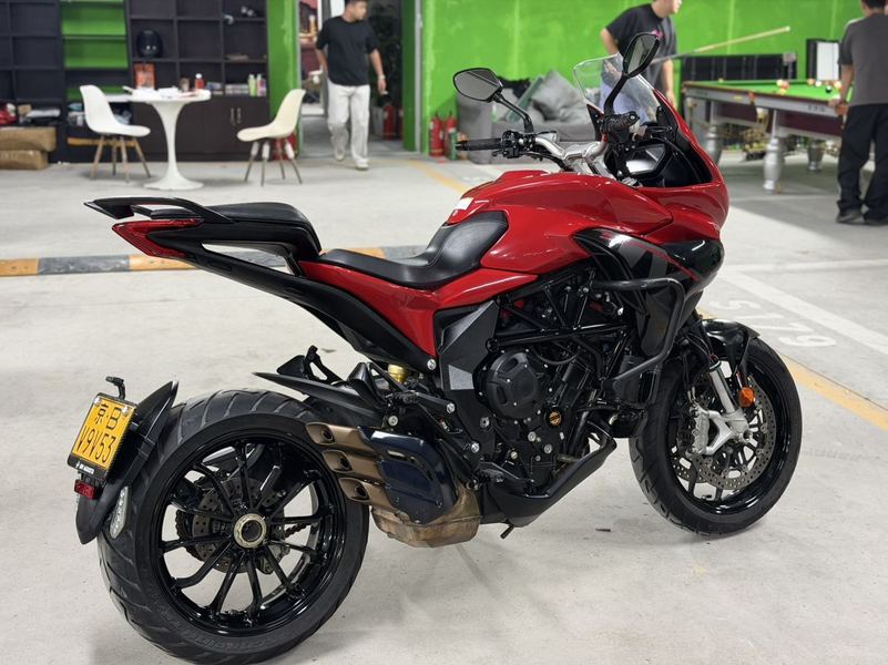 二手奥古斯塔Turismo Veloce 800