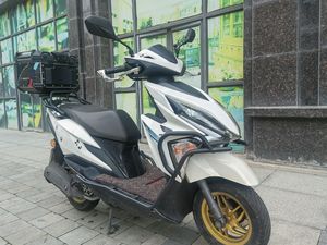 二手新大洲本田裂行 RX125Fi