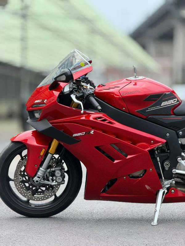 二手张雪机车820RR