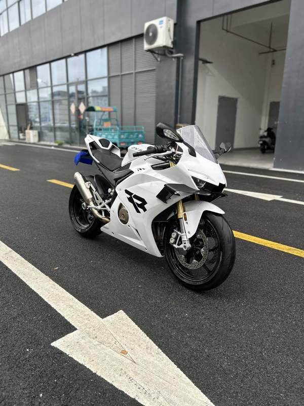 二手张雪机车500RR