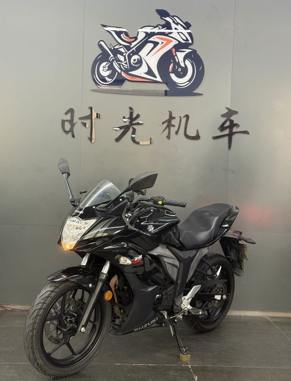 二手济南铃木极客飒 Gixxer 155