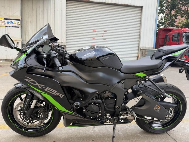 二手川崎Ninja ZX-6R 