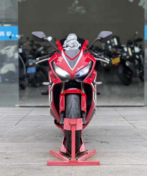 二手本田CBR650R