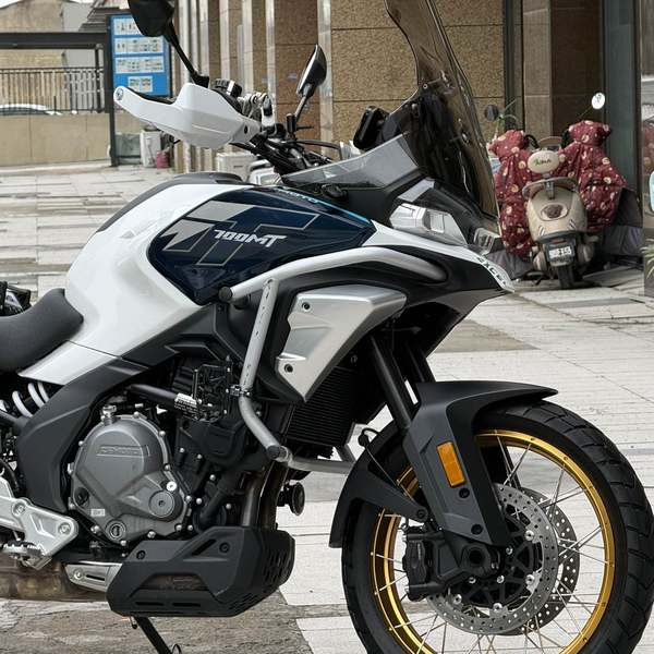 二手春风700MT