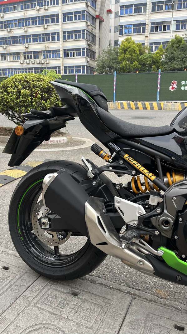 二手川崎Z900