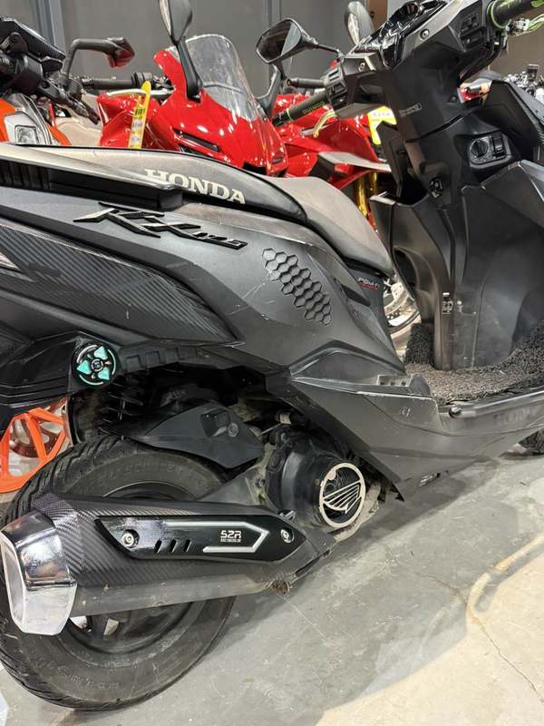 二手新大洲本田裂行 RX125Fi