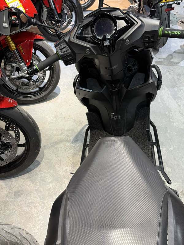 二手新大洲本田裂行 RX125Fi