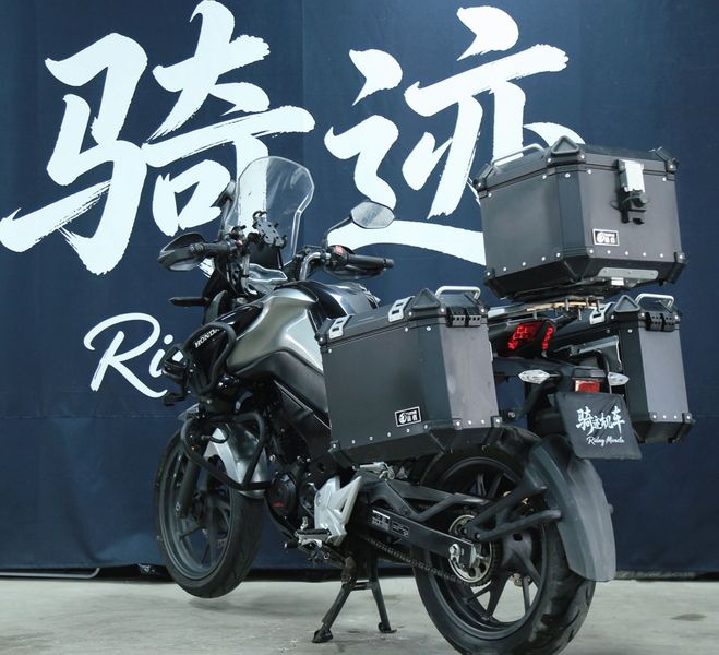二手五羊本田猛鸷 CB190X
