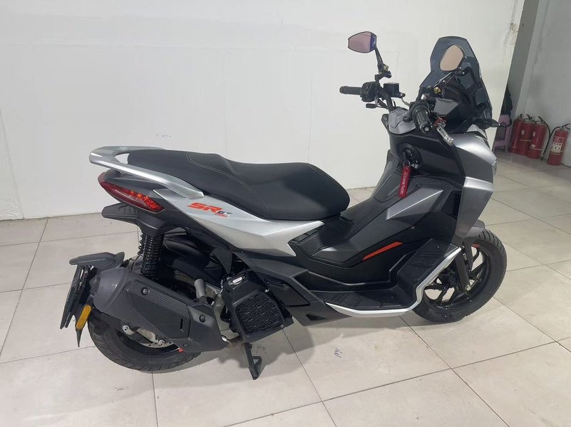 二手阿普利亚SR GT 200