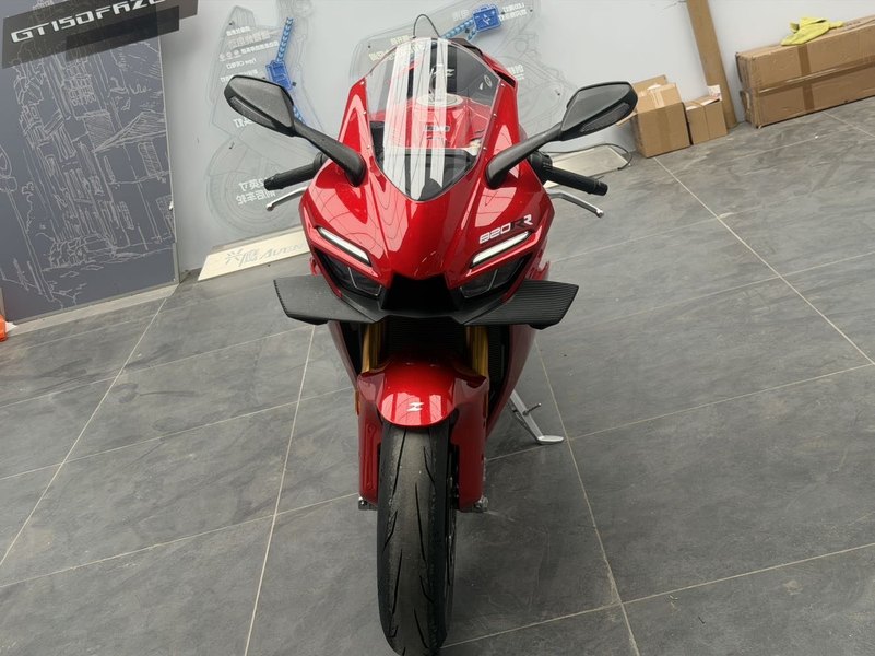 二手张雪机车820RR