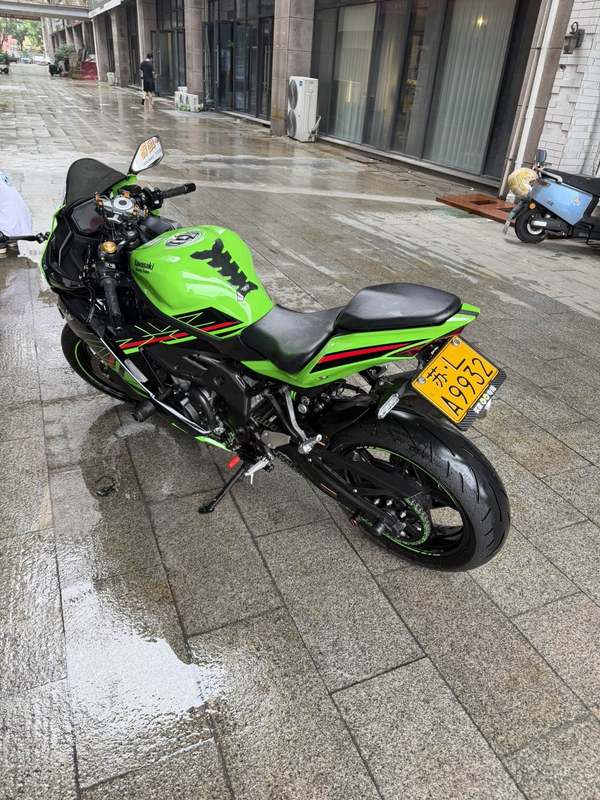 二手川崎ZX-4R