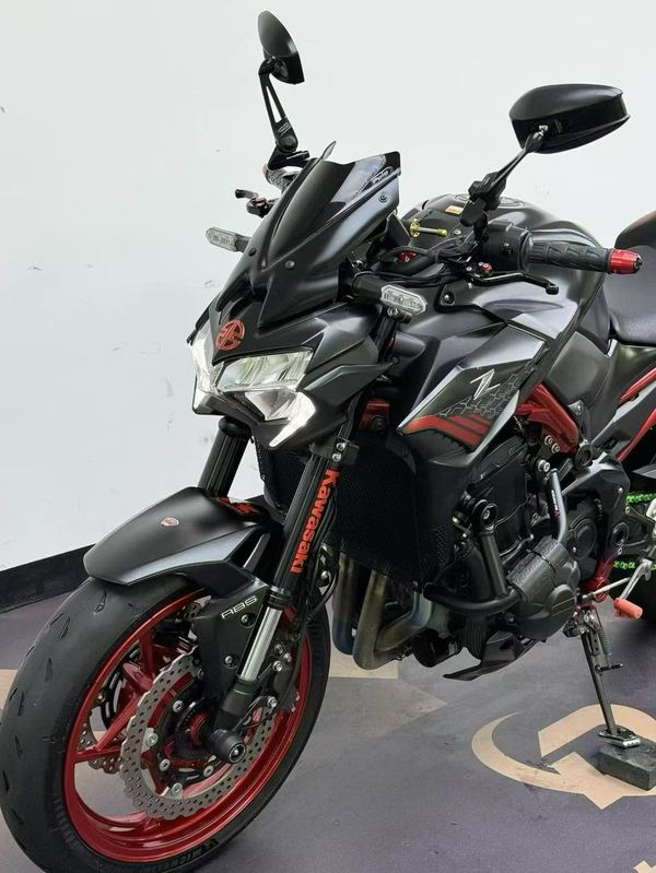 二手川崎Z900