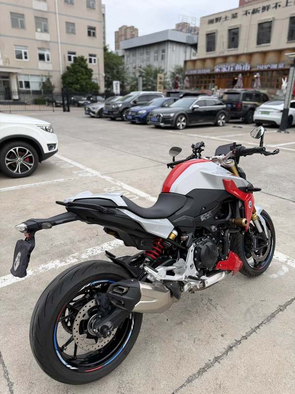 二手宝马F 900 R