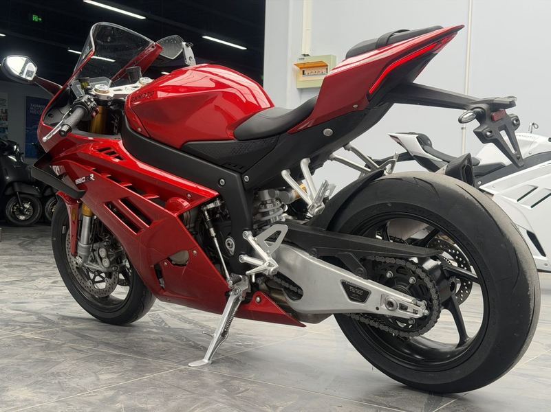 二手张雪机车820RR
