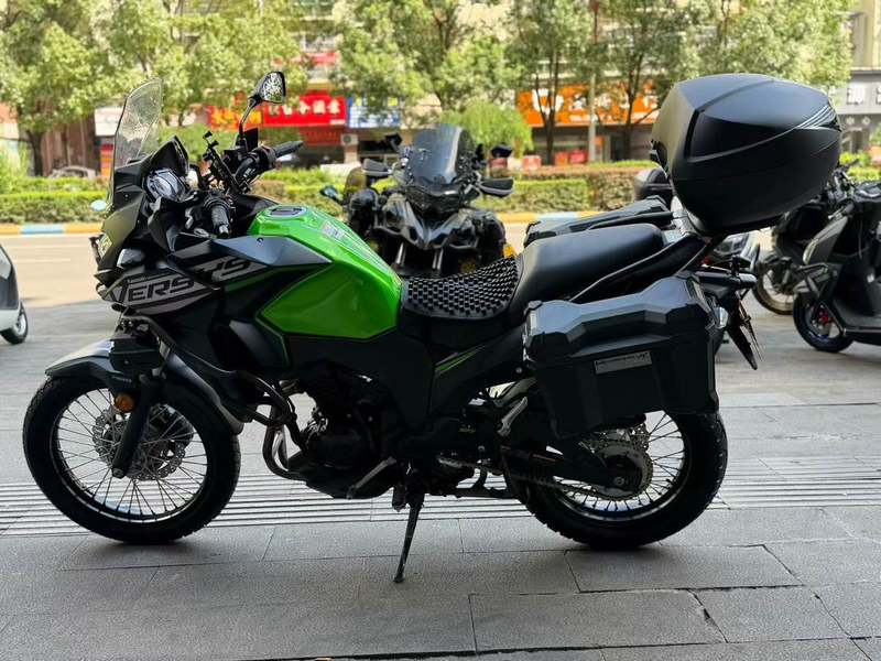 二手川崎Versys-X 300 