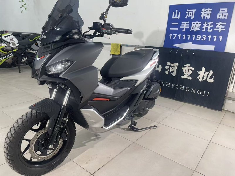 二手阿普利亚SR GT 200