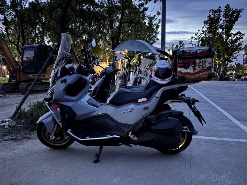二手三阳哈士奇 Husky ADV150