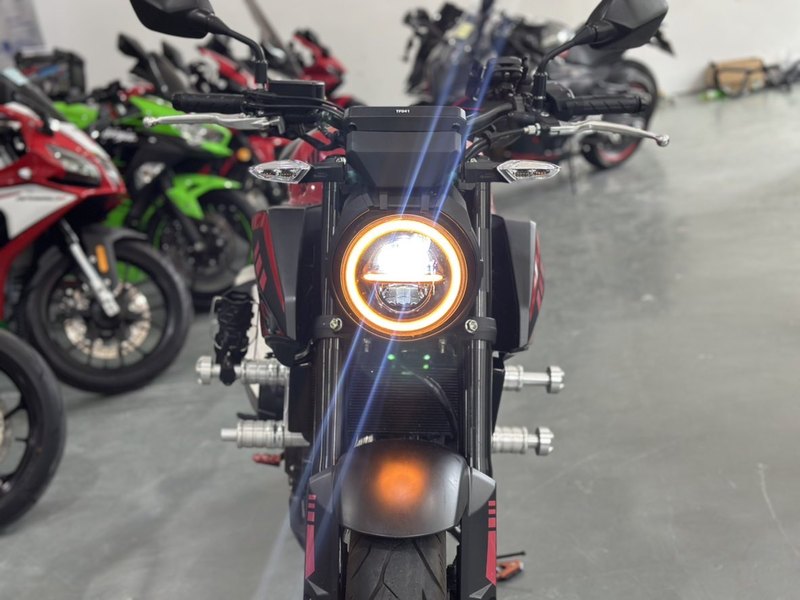 二手本田CB400F