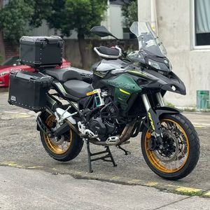 二手贝纳利金鹏 TRK502