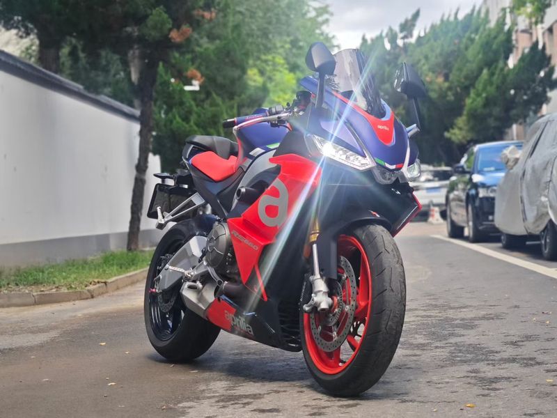 二手阿普利亚RS 660 