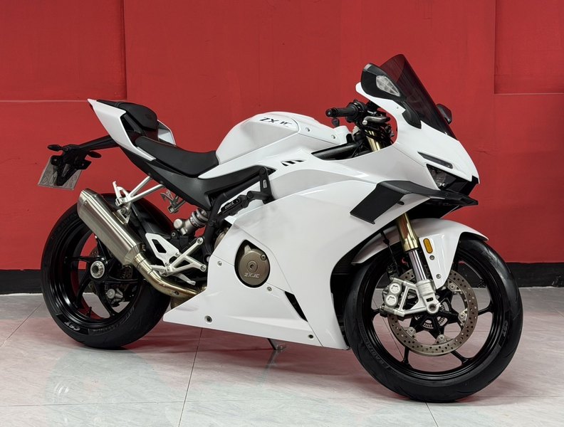 二手张雪机车500RR