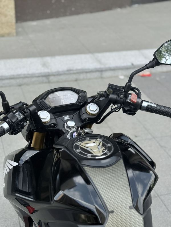 二手新大洲本田CBF190R