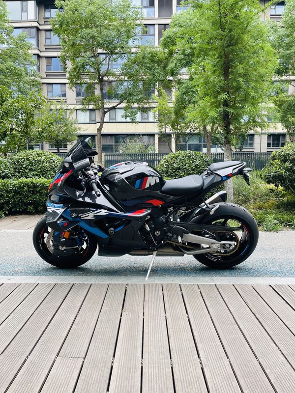 二手宝马M 1000 RR