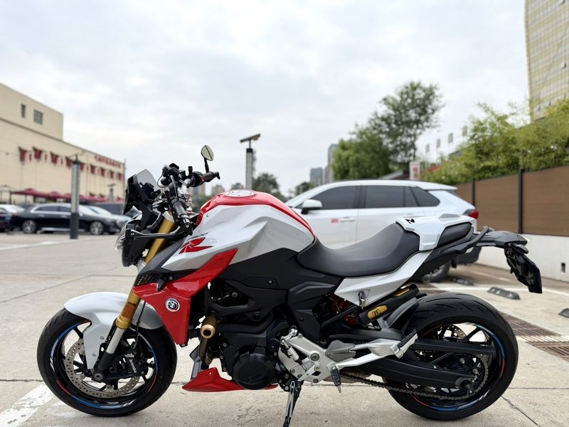 二手宝马F 900 R