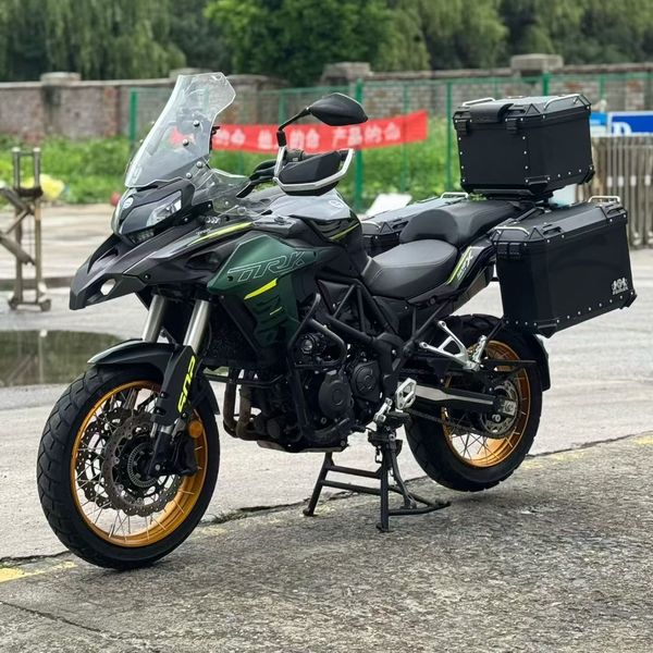 二手贝纳利金鹏 TRK502