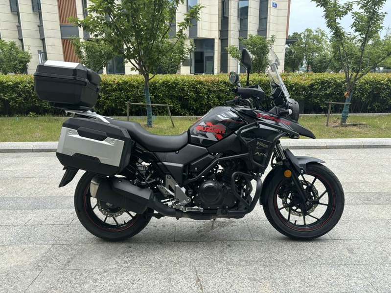 二手豪爵铃木DL250