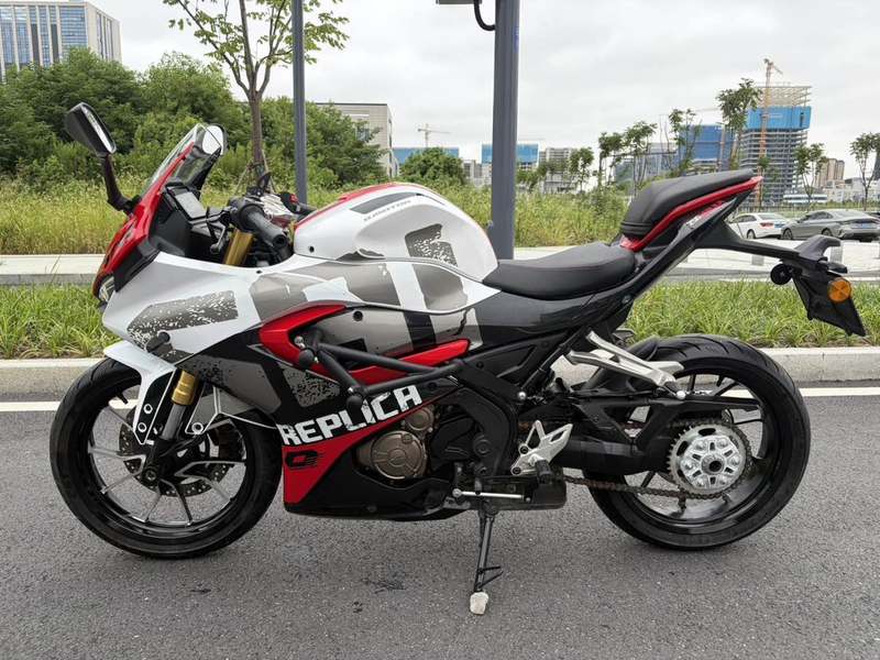二手QJMOTOR赛250
