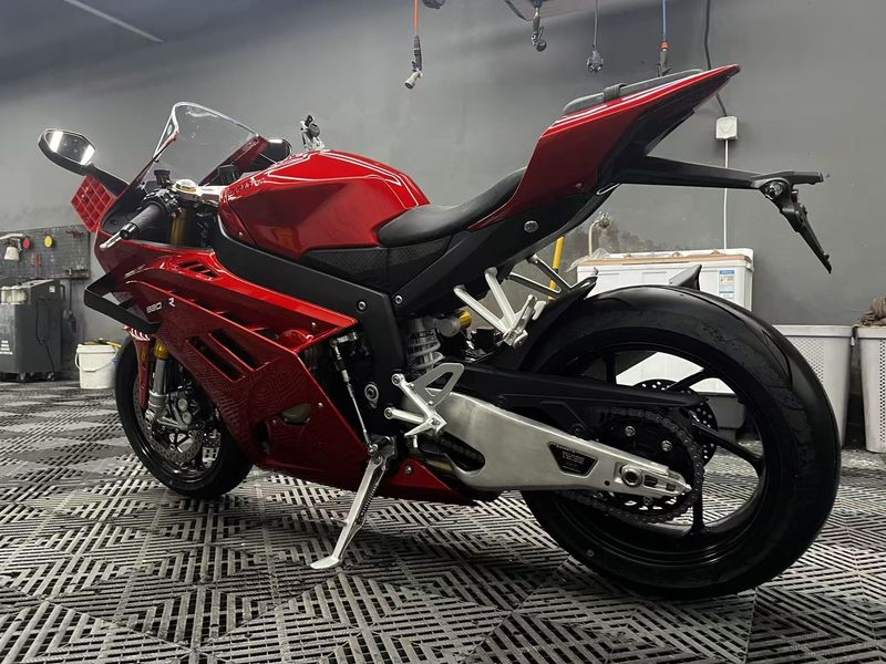 二手张雪机车820RR